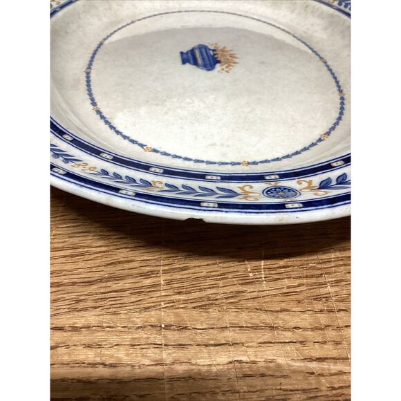 The Ethuria- Wedgwood Oval Floral Serving Dish - England - 14.5x11.75” - Picture 9 of 11